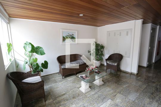 Apartamento para alugar com 3 quartos, 72m² em Vila Laís, São Paulo