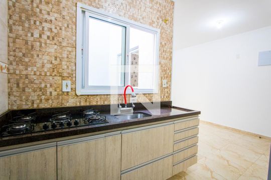 Cozinha de apartamento à venda com 2 quartos, 80m² em Jardim Ipanema, Santo André