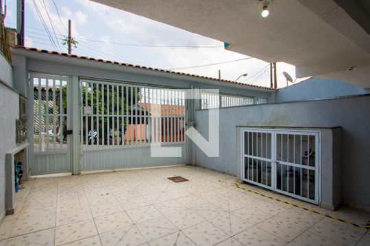 Garagem de apartamento para alugar com 2 quartos, 80m² em Jardim Ipanema, Santo André