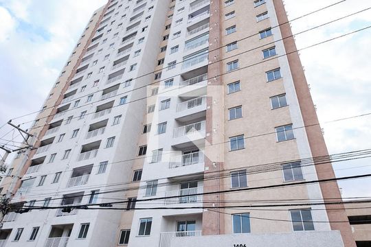 Fachada do Condomínio de apartamento à venda com 2 quartos, 43m² em Vila São João, Guarulhos