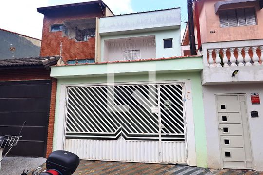 Fachada de casa à venda com 3 quartos, 149m² em Parque Marajoara, Santo André