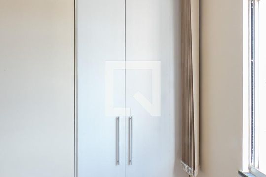 Quarto 1 de apartamento para alugar com 3 quartos, 94m² em Buritis, Belo Horizonte
