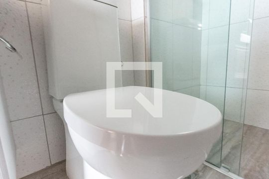 Banheiro da Suíte de apartamento para alugar com 3 quartos, 94m² em Buritis, Belo Horizonte