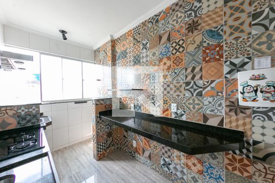 Cozinha e Área de Serviço de apartamento para alugar com 3 quartos, 94m² em Buritis, Belo Horizonte