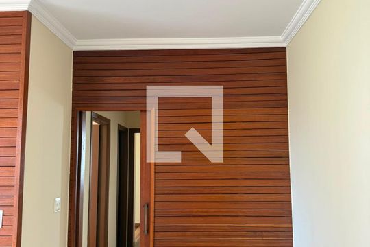 Apartamento para alugar com 3 quartos, 94m² em Buritis, Belo Horizonte