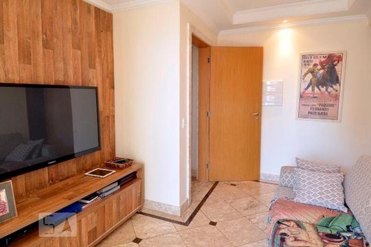 Sala de TV de apartamento à venda com 4 quartos, 190m² em Perdizes, São Paulo