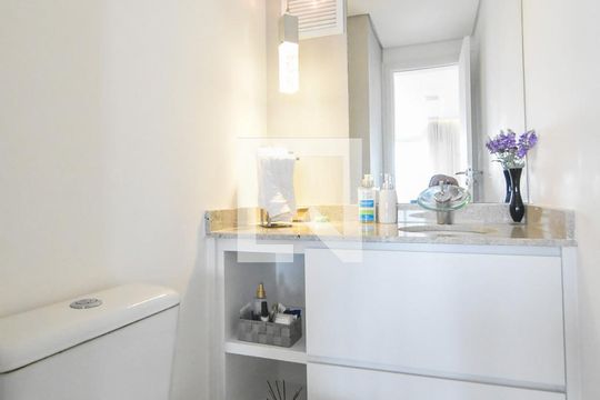 Lavabo de apartamento à venda com 3 quartos, 109m² em Jardim Aeroporto, São Paulo