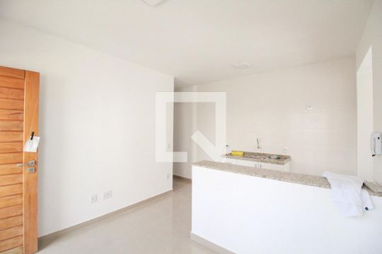 Apartamento para alugar com 2 quartos, 40m² em Santa Teresinha, São Paulo