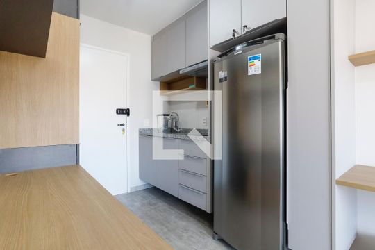Cozinha de kitnet/studio à venda com 1 quarto, 33m² em Consolação, São Paulo