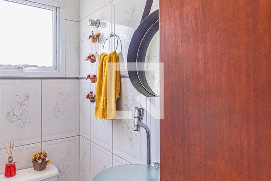 Lavabo de casa de condomínio à venda com 2 quartos, 92m² em Vila Tibiriçá, Santo André