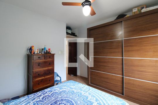 Quarto 1 de casa à venda com 3 quartos, 240m² em Jardim Dom Bosco, São Paulo