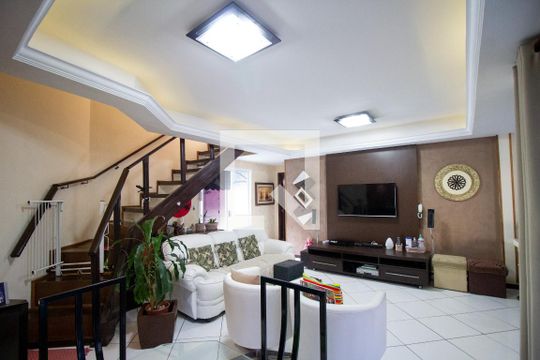 Sala de casa à venda com 3 quartos, 200m² em Recreio dos Bandeirantes, Rio de Janeiro