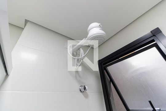 Banheiro de apartamento para alugar com 1 quarto, 22m² em Cambuci, São Paulo