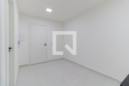 Sala e Cozinha de apartamento para alugar com 1 quarto, 22m² em Cambuci, São Paulo