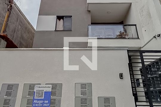 Fachada de apartamento para alugar com 1 quarto, 22m² em Cambuci, São Paulo