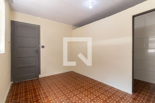Quarto 1 de casa à venda com 1 quarto, 75m² em Cambuci, São Paulo