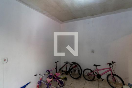 Casa 02 - Kitnet de casa à venda com 6 quartos, 150m² em Vila Arapua, São Paulo
