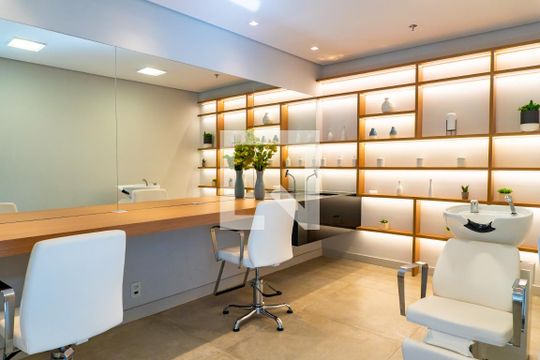 Área comum de kitnet/studio para alugar com 1 quarto, 25m² em Mirandópolis, São Paulo