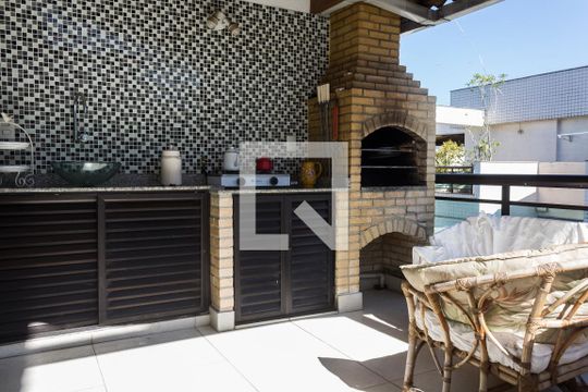 Churrasqueira de apartamento à venda com 4 quartos, 140m² em Recreio dos Bandeirantes, Rio de Janeiro