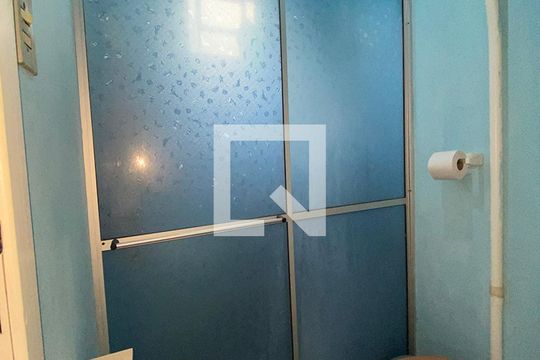 Banheiro de casa à venda com 3 quartos, 136m² em Scharlau, São Leopoldo