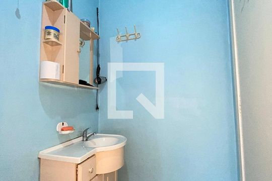 Banheiro de casa à venda com 3 quartos, 136m² em Scharlau, São Leopoldo