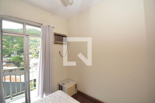 Quarto 1 de apartamento para alugar com 3 quartos, 110m² em Campinho, Rio de Janeiro