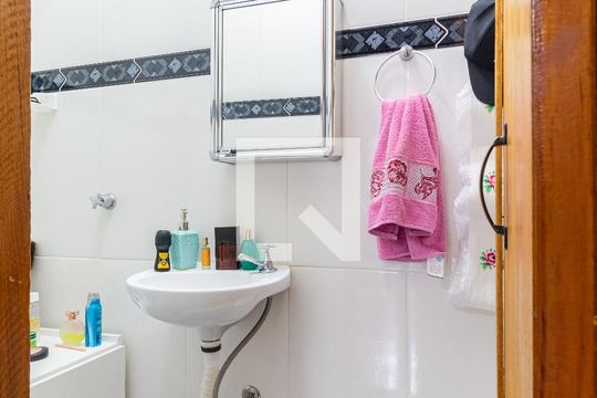 Lavabo de apartamento à venda com 2 quartos, 70m² em Jardim Consórcio, São Paulo