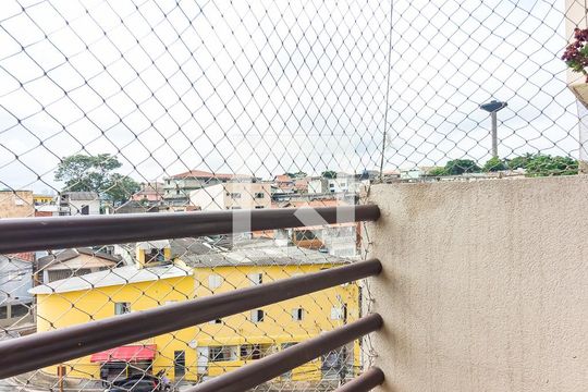 Varanda da Sala de apartamento para alugar com 2 quartos, 55m² em Jardim Roberto, Osasco