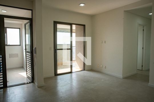 Sala de apartamento para alugar com 2 quartos, 67m² em Barra Funda, São Paulo