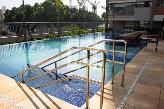 Área comum - Piscina de apartamento para alugar com 2 quartos, 67m² em Barra Funda, São Paulo