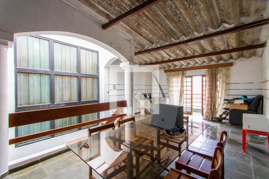 Salão de casa para alugar com 2 quartos, 280m² em Parque Novo Oratório, Santo André