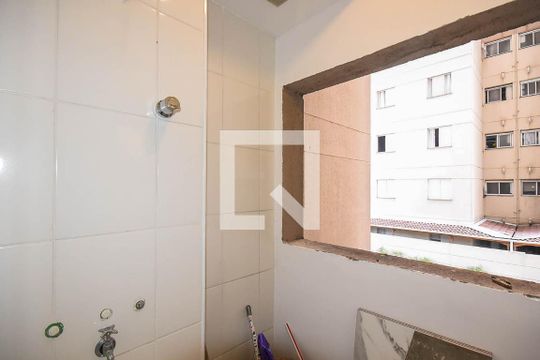 Área de serviço de apartamento à venda com 2 quartos, 57m² em Parque Taboao, Taboão da Serra