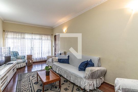 Casa à venda com 4 quartos, 249m² em Olímpico, São Caetano do Sul