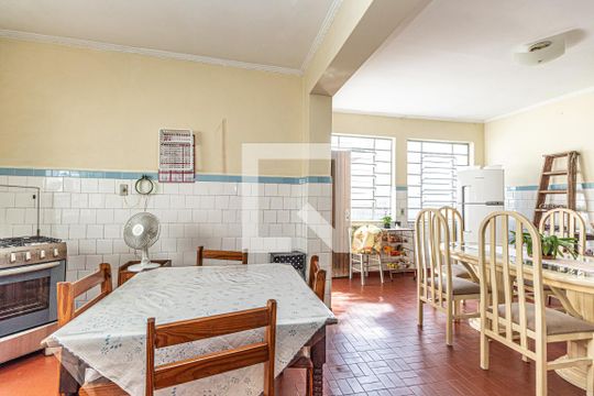 Cozinha 1 de casa à venda com 4 quartos, 249m² em Olímpico, São Caetano do Sul