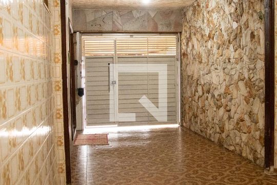 Garagem de casa para alugar com 3 quartos, 300m² em Carandiru, São Paulo