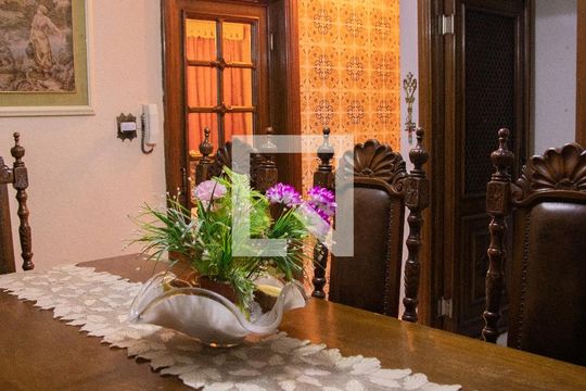 Sala de Jantar de casa para alugar com 3 quartos, 300m² em Carandiru, São Paulo