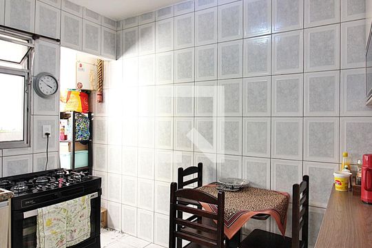 Cozinha de apartamento à venda com 2 quartos, 66m² em Jardim do Mar, São Bernardo do Campo