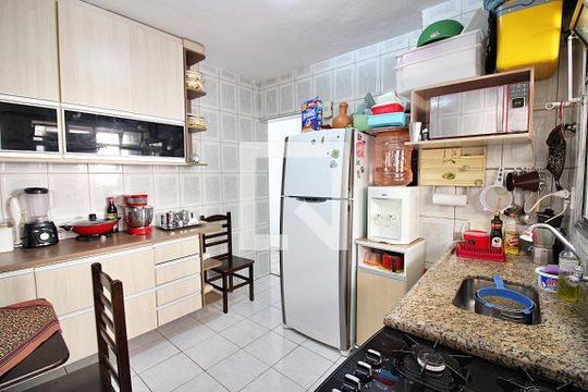 Cozinha de apartamento à venda com 2 quartos, 66m² em Jardim do Mar, São Bernardo do Campo