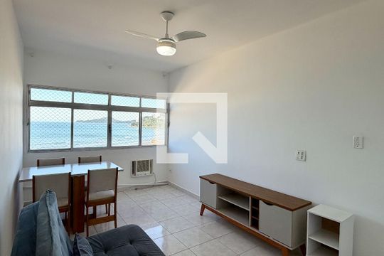 Sala de apartamento para alugar com 1 quarto, 52m² em José Menino, Santos
