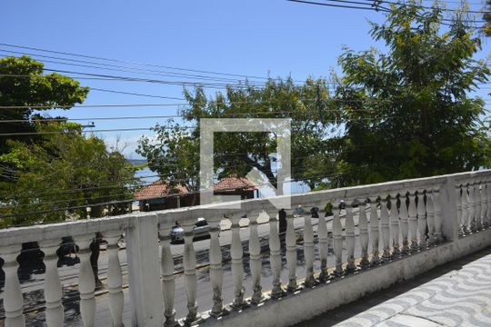 Vista da Sala de casa para alugar com 6 quartos, 400m² em Zumbi, Rio de Janeiro