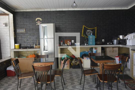 Área comum - Churrasqueira de casa para alugar com 6 quartos, 400m² em Zumbi, Rio de Janeiro