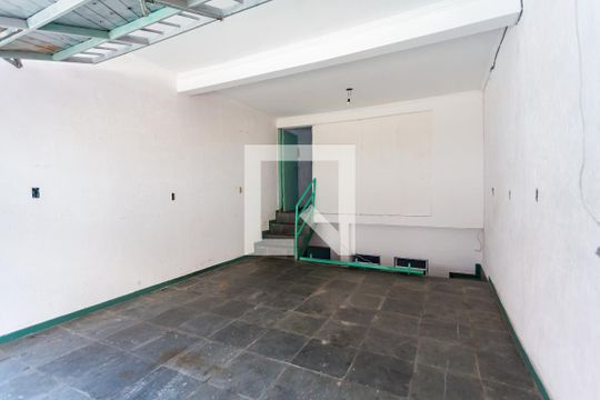 Garagem de casa à venda com 1 quarto, 60m² em Conceicao, Osasco