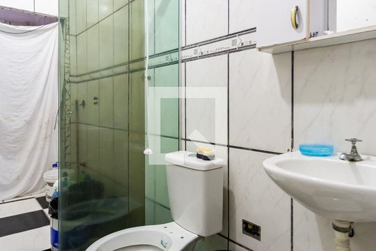 Banheiro de casa à venda com 1 quarto, 60m² em Conceicao, Osasco