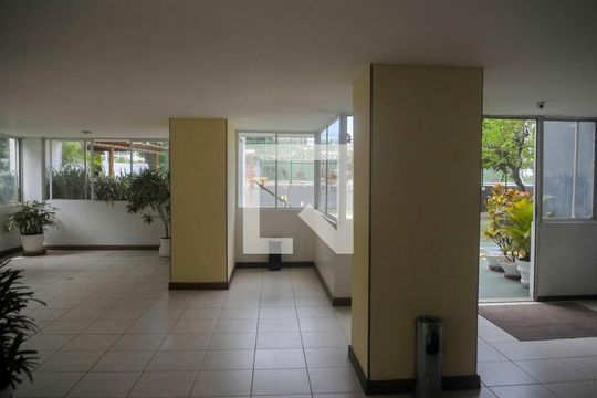 Área comum de apartamento para alugar com 3 quartos, 108m² em Pituba, Salvador