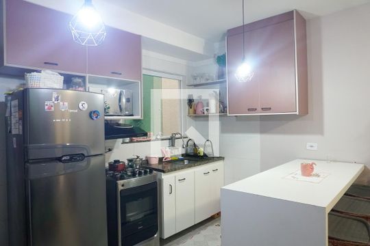 Cozinha de apartamento à venda com 2 quartos, 42m² em Cidade Patriarca, São Paulo