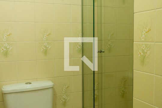 Banheiro 2 de apartamento à venda com 3 quartos, 70m² em Cidade Ademar, São Paulo