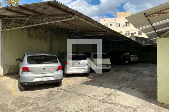 Apartamento à venda com 3 quartos, 85m² em Havaí, Belo Horizonte