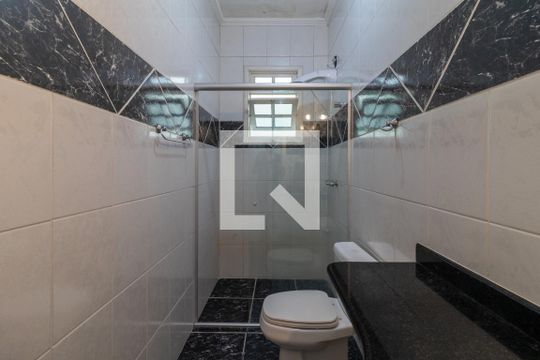 Casa à venda com 4 quartos, 227m² em Paquetá, Belo Horizonte