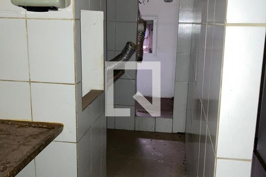 Casa à venda com 3 quartos, 620m² em Santa Tereza, Belo Horizonte