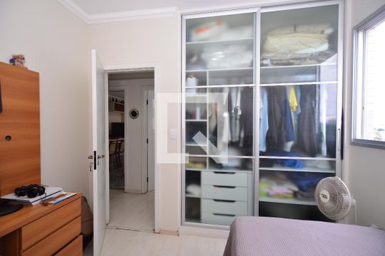 Apartamento à venda com 4 quartos, 126m² em Itapoã, Belo Horizonte